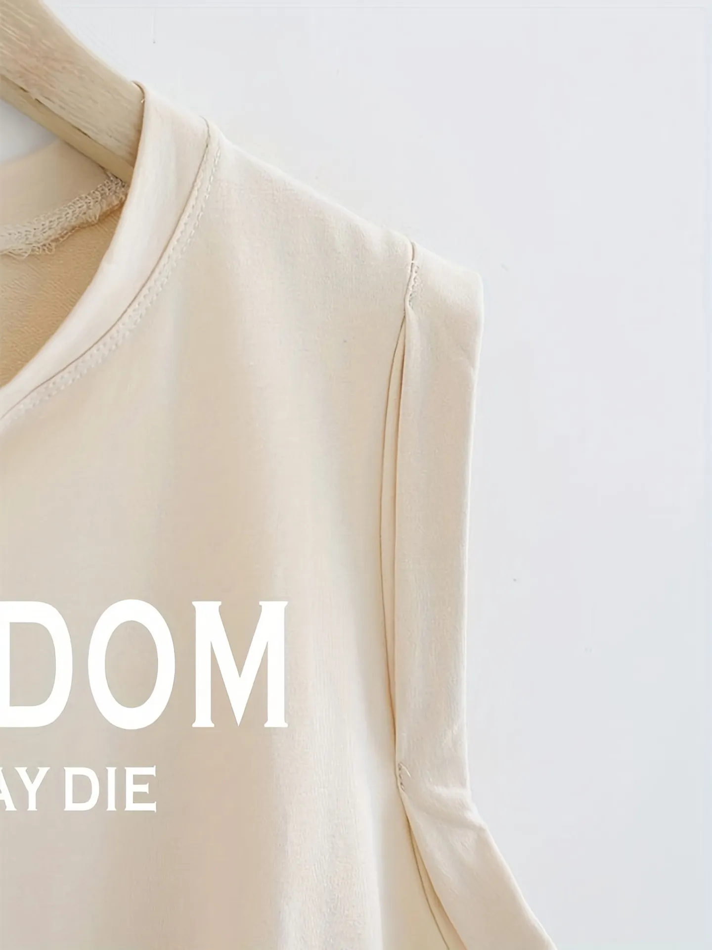 Freedom Sleeveless Crop Tops