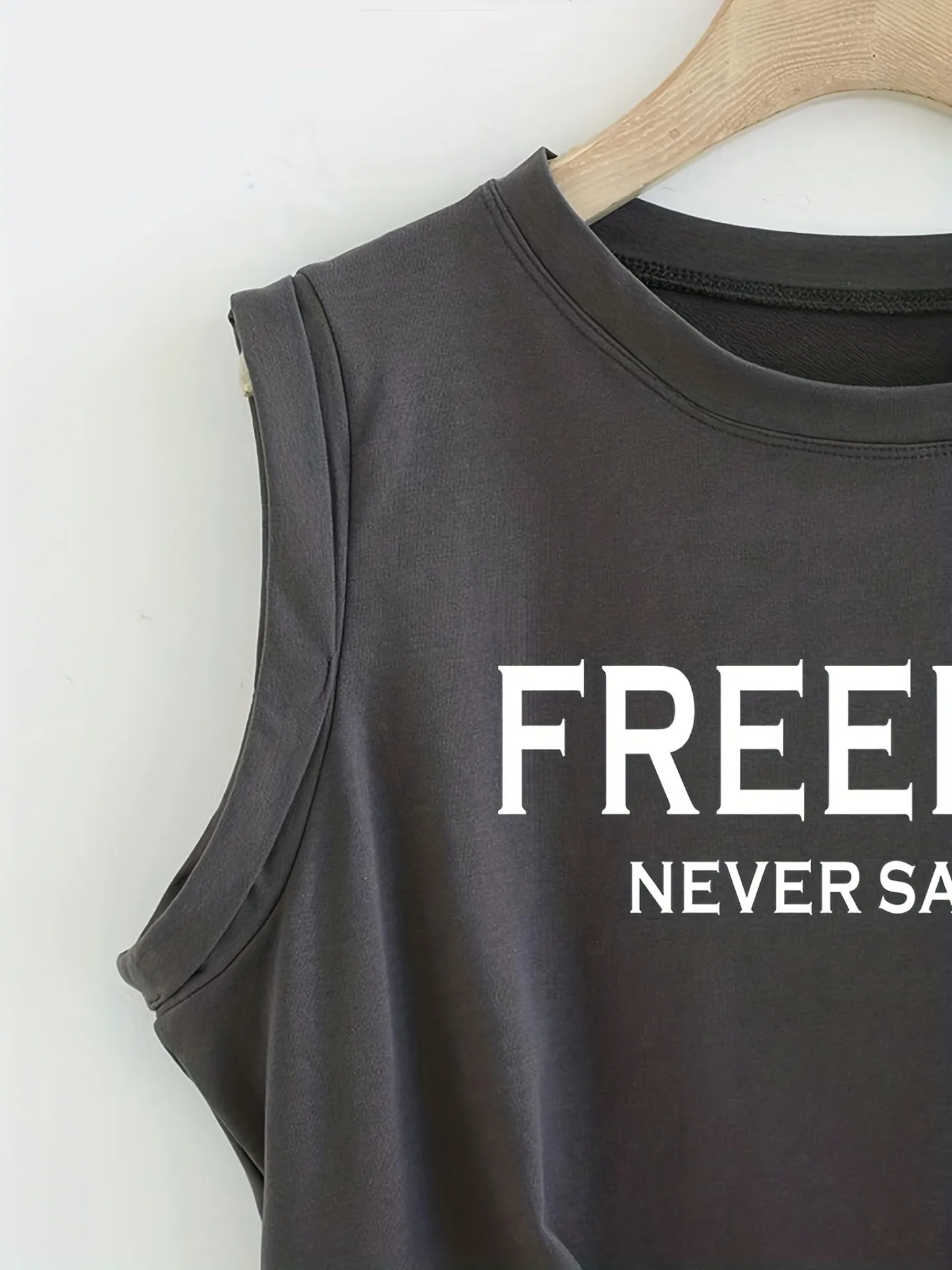 Freedom Sleeveless Crop Tops