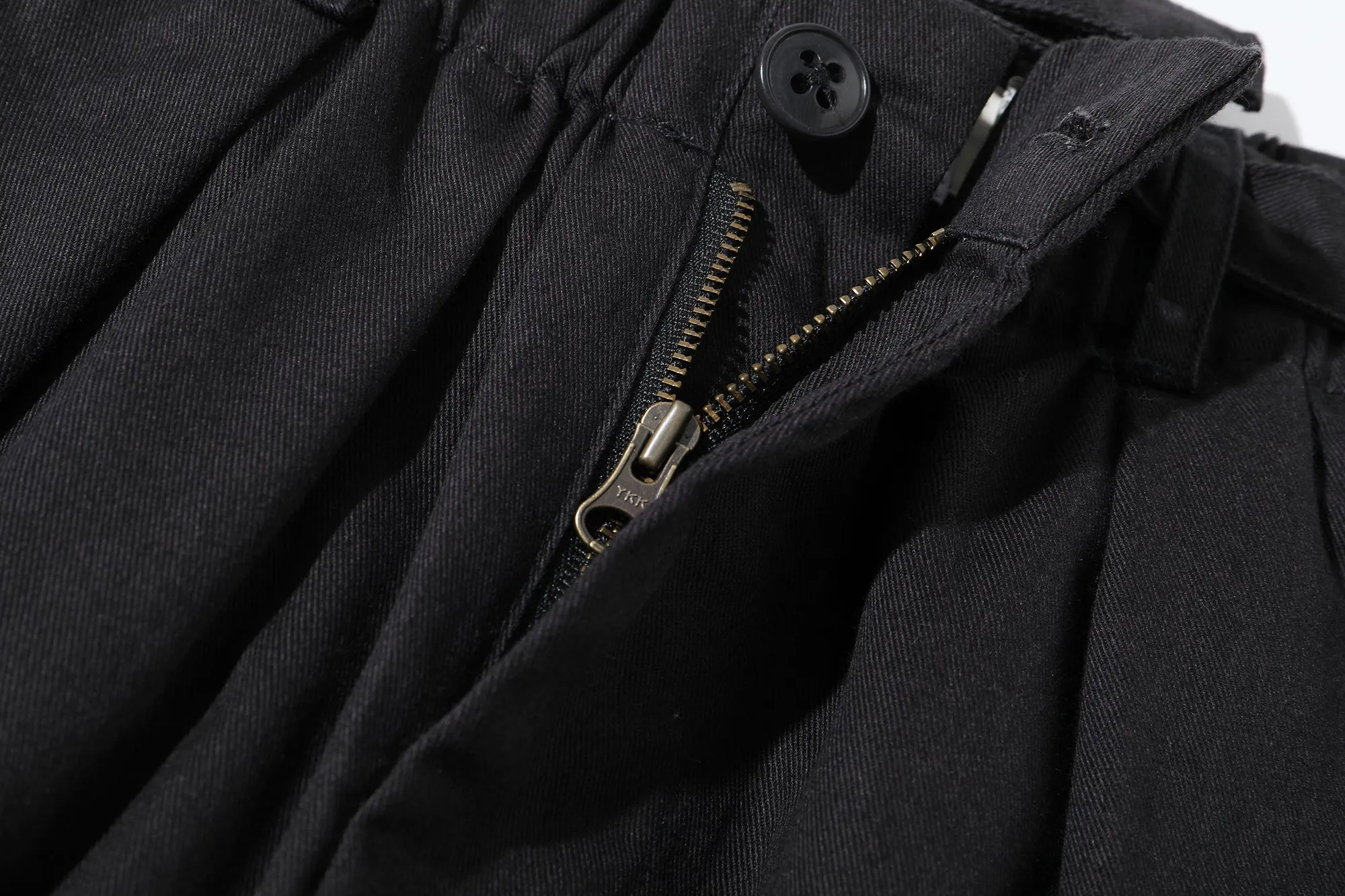 Incense Harbour Cotton Twill Tuck Pants - Black