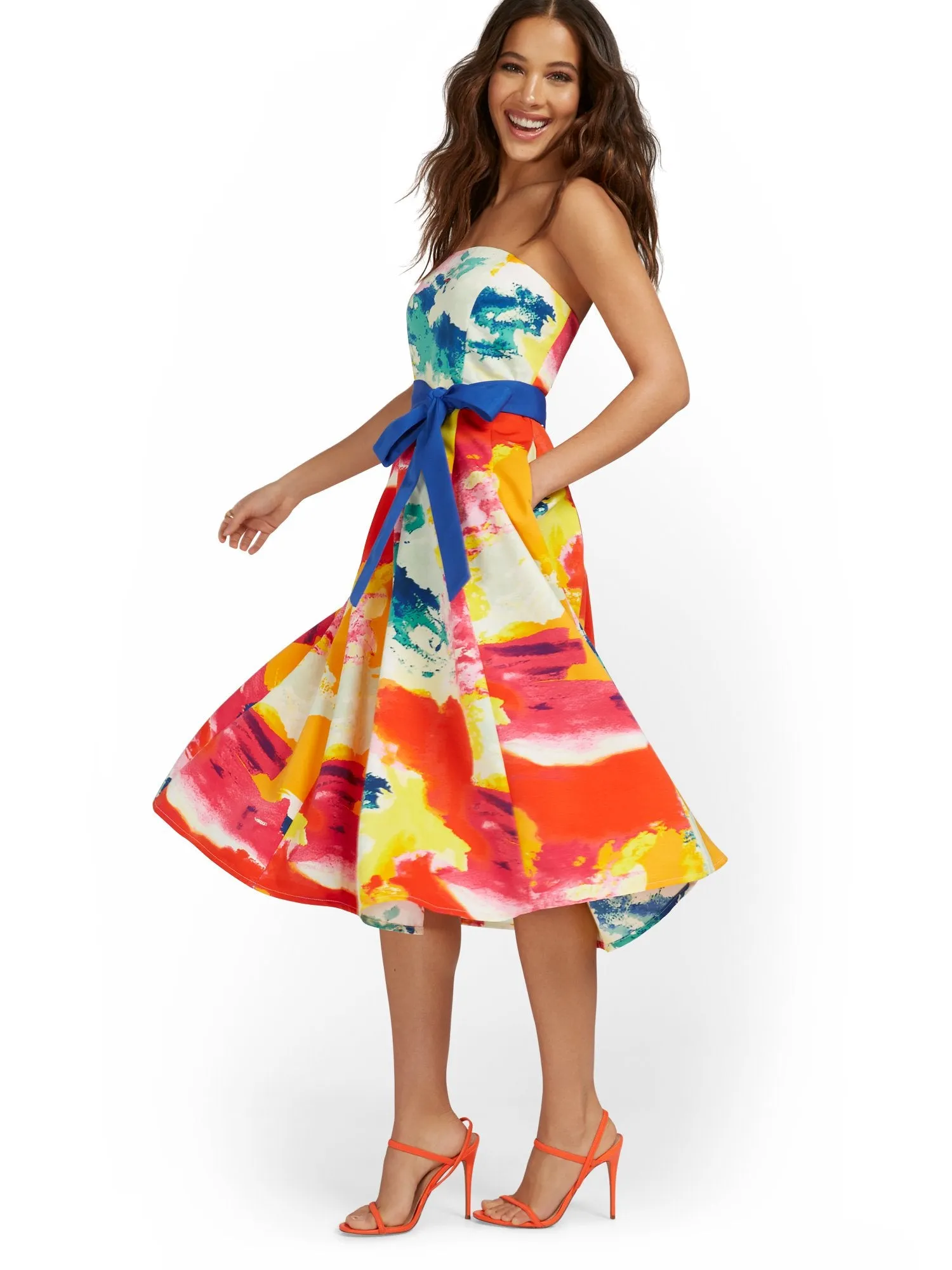 Petite Strapless Bow-Front Midi Dress