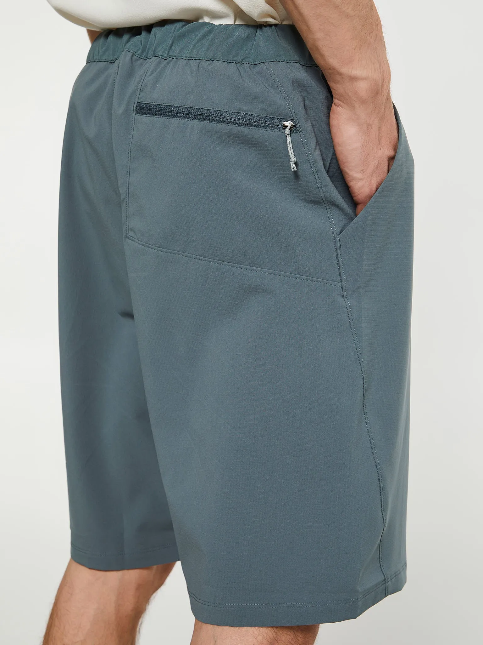 Terrebonne Shorts in Nouveau Green