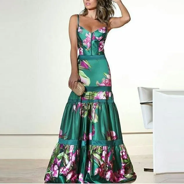 Vibrant Fashion Maxi Dress