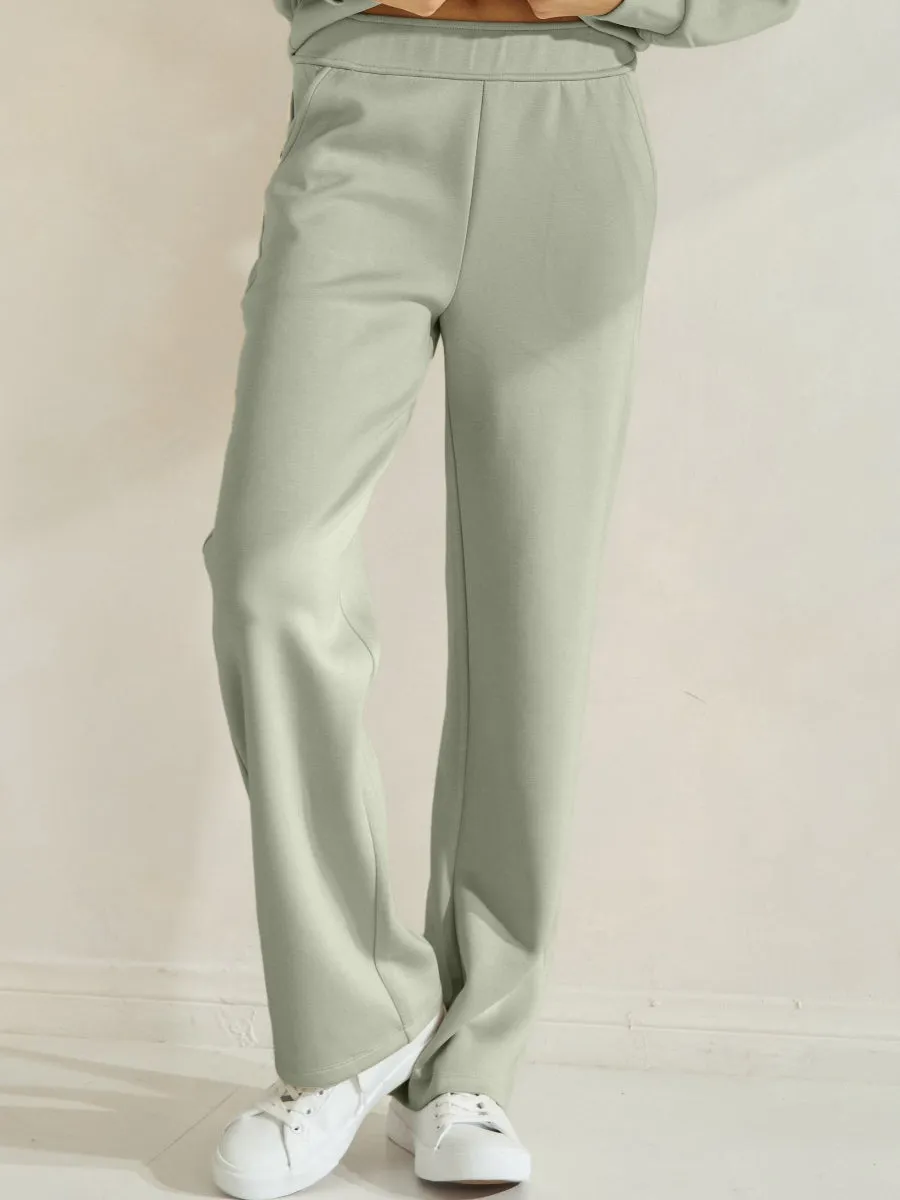 Women’s UltraComfy Relaxed Fit Pants